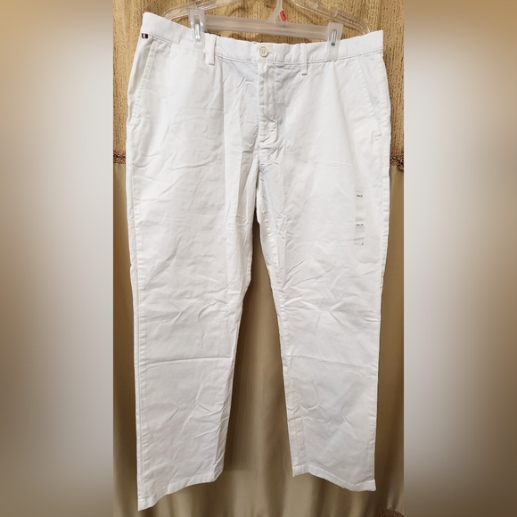 Men's Tommy Hilfiger Flex regular fit white pants size 36/30. - Picture 1 of 14